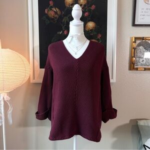 Love By Design wine chunky knit v-neck sweater XS